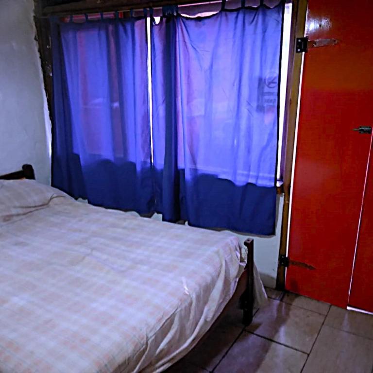 Hostel Mi Lugar - Habitación Doble Familiar - 2