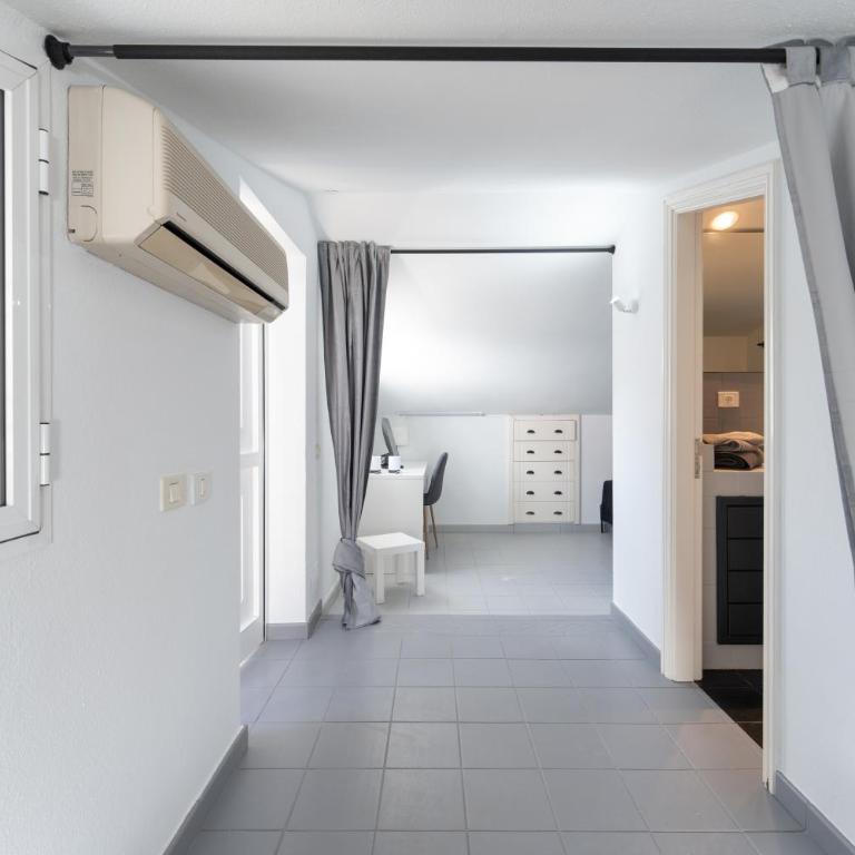 PAMRO moderner Bungalow - 4 Schlafzimmer - 2 Bäder - Whirpool - Ferienanlage mit Pool - Familienfreundlich - Casa de 4 dormitorios - 65