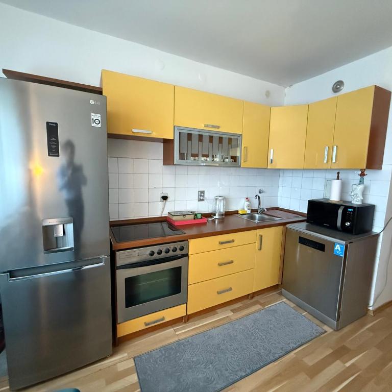 Luxury Apartment Tuzla - Apartman sa 2 Spavaće Sobe - 13