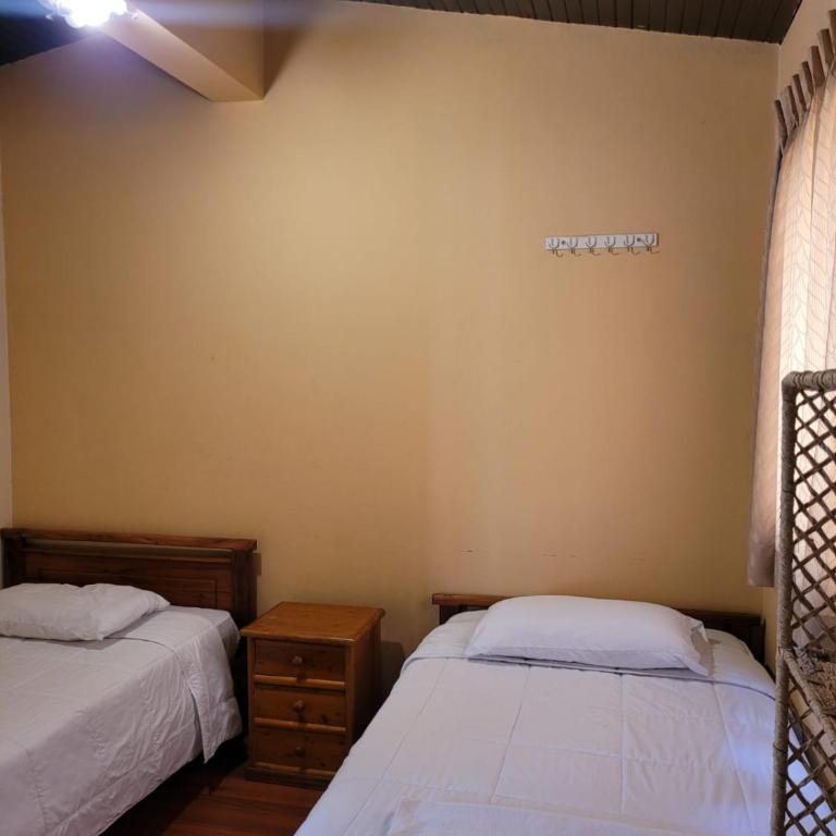 Casa COLON Quito B&B Hostel & Spanish School - Habitación Doble - 2 camas - 6