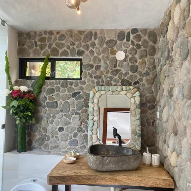 Suites Casa ColibrÍ - Deluxe King Suite - 4