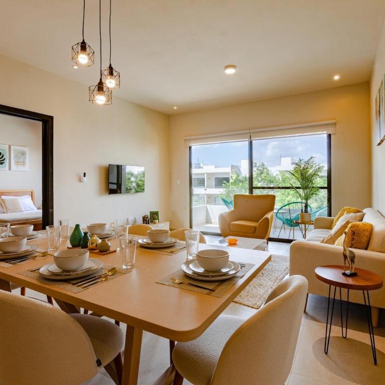 NEW CasitaDelMar 12min to Beach,Pools,Playgrounds - Three-Bedroom Apartment - 10