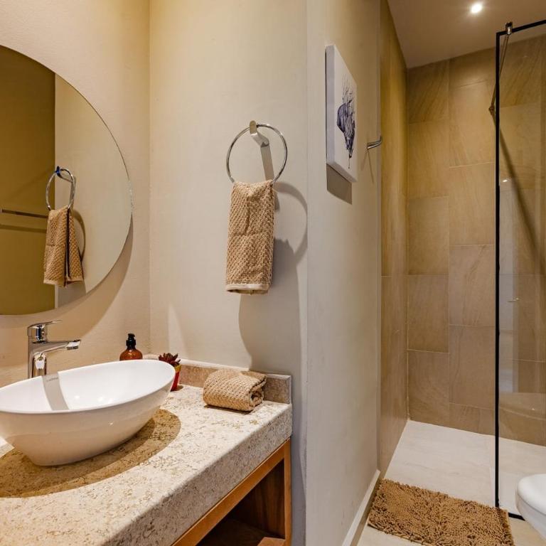 NEW CasitaDelMar 12min to Beach,Pools,Playgrounds - Three-Bedroom Apartment - 19