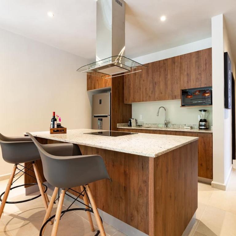 NEW Selva Condo12min to Beach,Gym,Pool,PlayGround - Three-Bedroom Apartment - 9