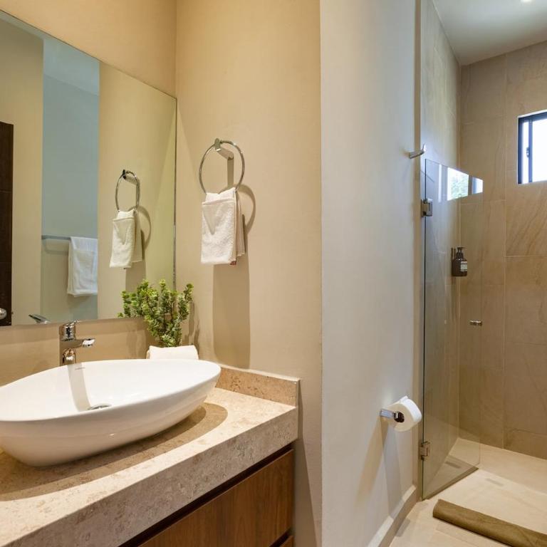NEW Selva Condo12min to Beach,Gym,Pool,PlayGround - Three-Bedroom Apartment - 17
