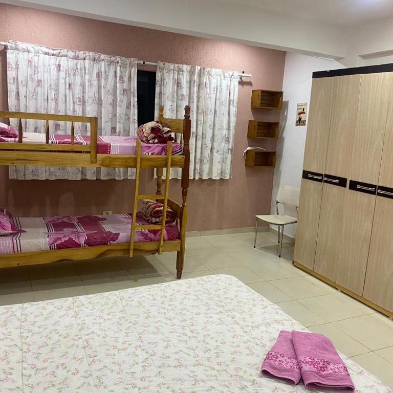 PASAPORTE HOSTEL - Quadruple Room with Bathroom - 3