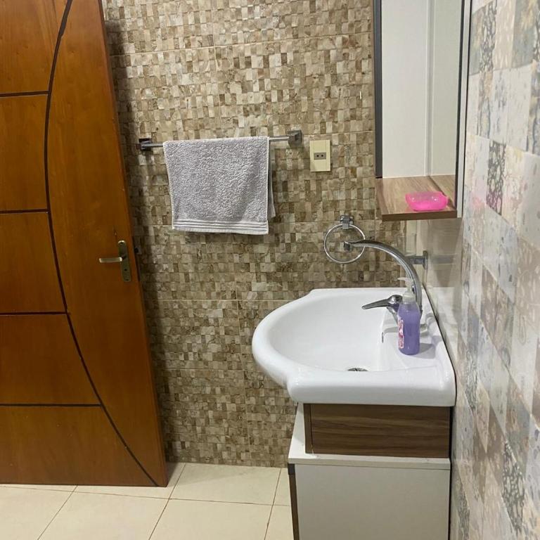 PASAPORTE HOSTEL - Quadruple Room with Bathroom - 5