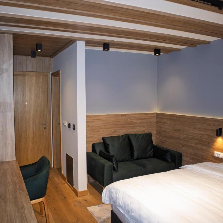 Apartments D242 & D243 in Aparthotel Vucko - Two-Bedroom Apartment - 3