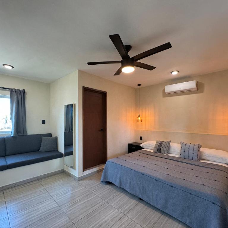 Hotel Caracol Isla Mujeres - King Room - 4