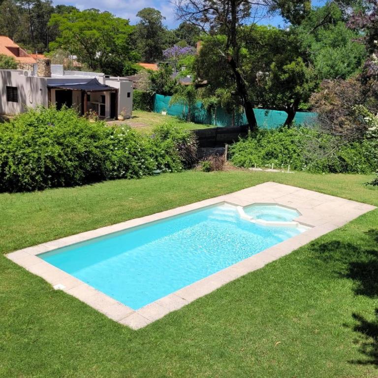 Casa con piscina en Piriápolis - Casa de 5 dormitorios - 8