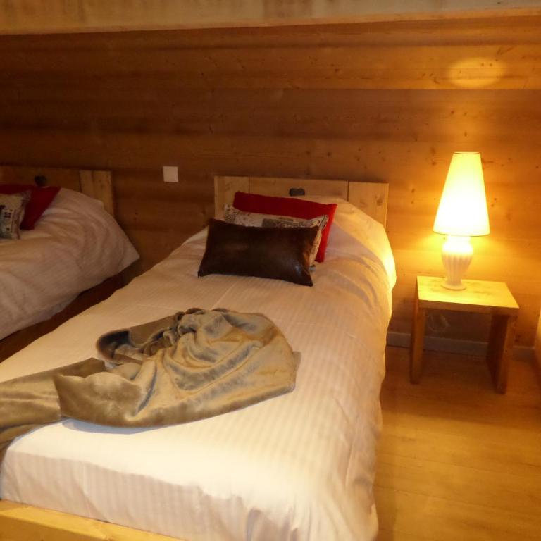 Auberge Du Fraizier - Chambre Familiale avec Balcon - 18