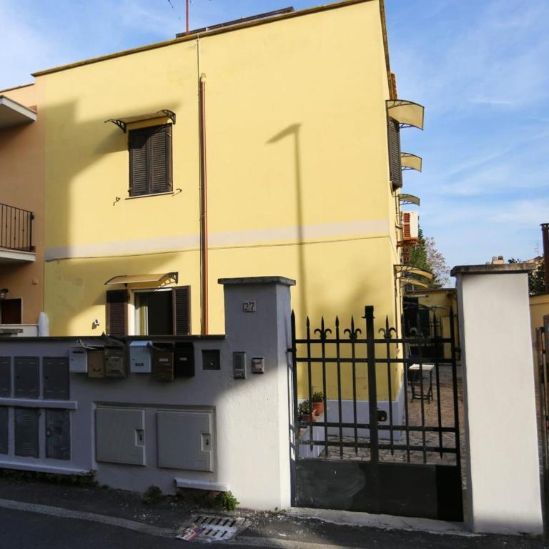 HOUSE 27 - Appartamento con 2 Camere da Letto - 12