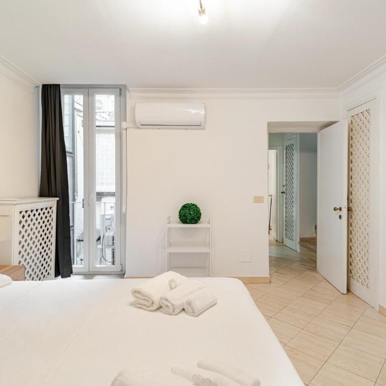 Campo de Fiori - Casa Storica 4bdr con Terrazza - Four-Bedroom Apartment with Balcony - 47