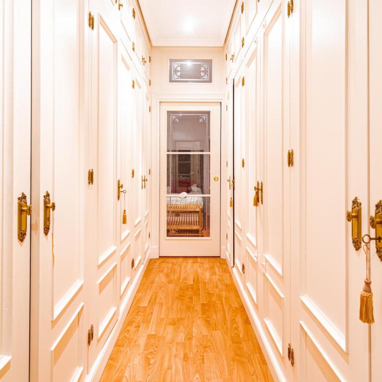 Los Preciados de Callao - Three-Bedroom Apartment with Balcony - 17