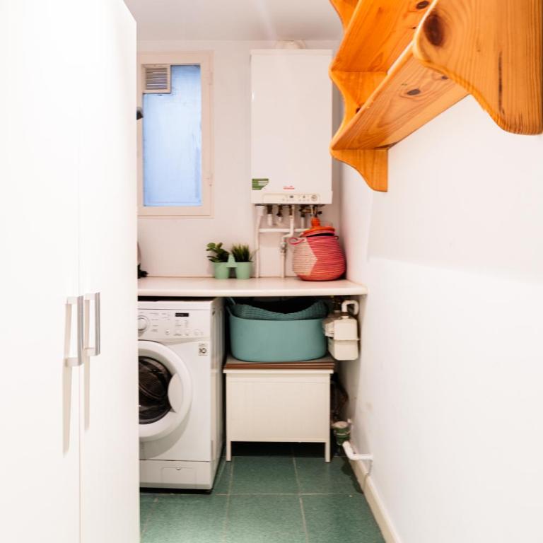 Los Preciados de Callao - Three-Bedroom Apartment with Balcony - 31