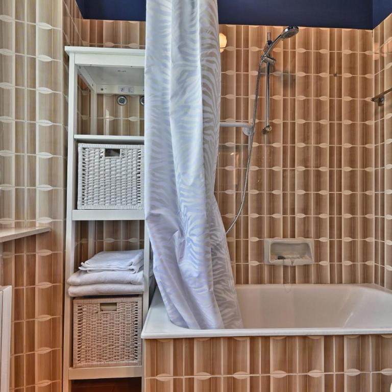 Al Pos by Theater Home - Casa con 3 Camere da Letto - 14