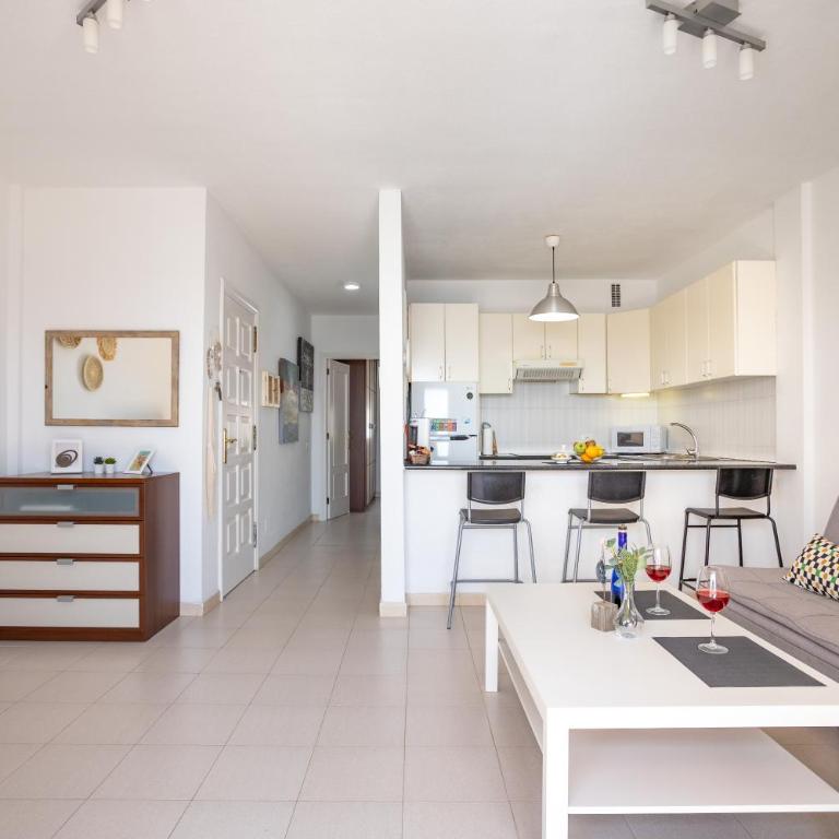 Frente al Mar - Terraza - Piscina - Playa 1 min - Apartamento de 1 dormitorio - 58