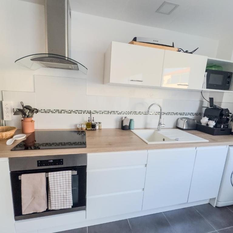 Appartement Le Vauban - Climatisation - À 200m de la Plage - 15 min de Sète - Appartement 1 Chambre - 8