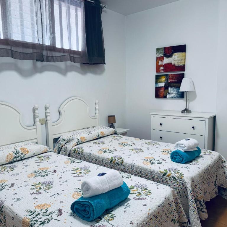 Happy Holiday Home - One-Bedroom Apartment - 6