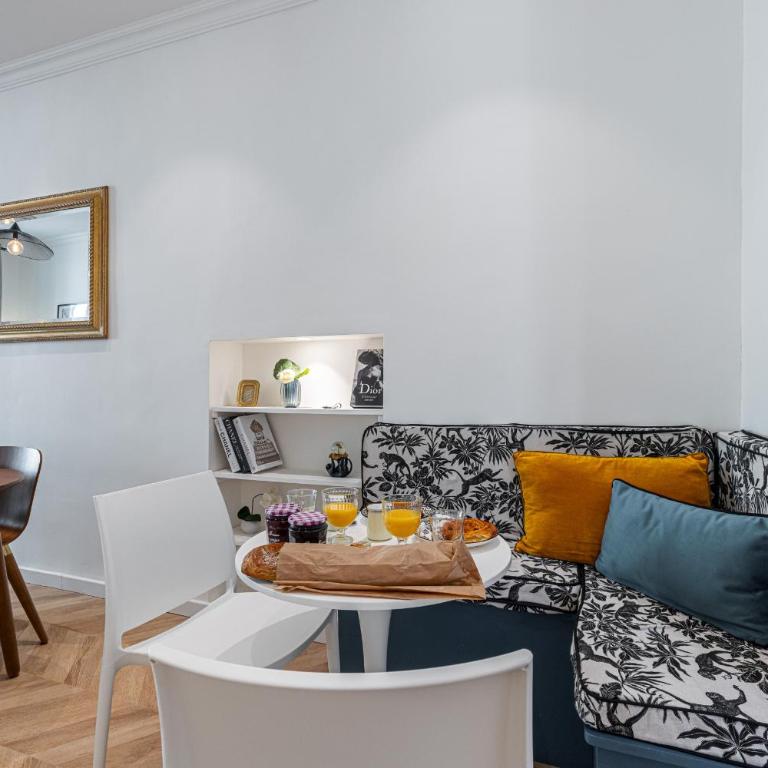 37 MASSENA LOT 2 - Superbe 3 pieces - Zone Pietonne - A-C - Appartement 2 Chambres - 24