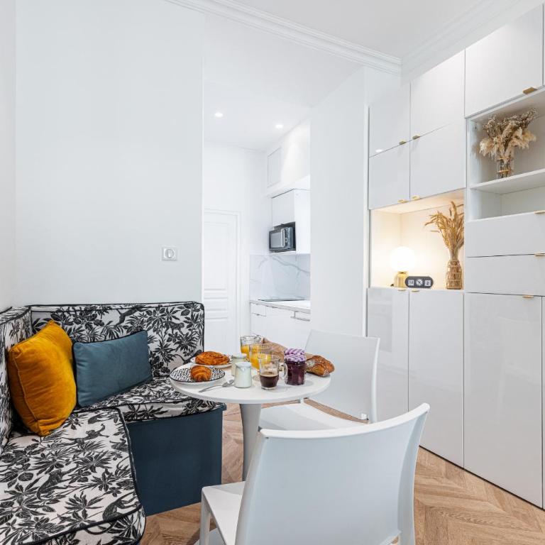 37 MASSENA LOT 2 - Superbe 3 pieces - Zone Pietonne - A-C - Appartement 2 Chambres - 25