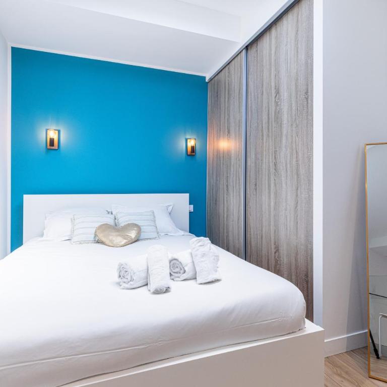 5 FODERE - Magnifique Duplex - Port de Nice - Dernier etage - One-bedroom Loft Apartment - 12
