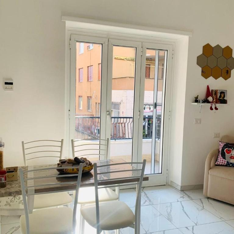 B&Baldo Vatican - Double Room with Balcony - 19