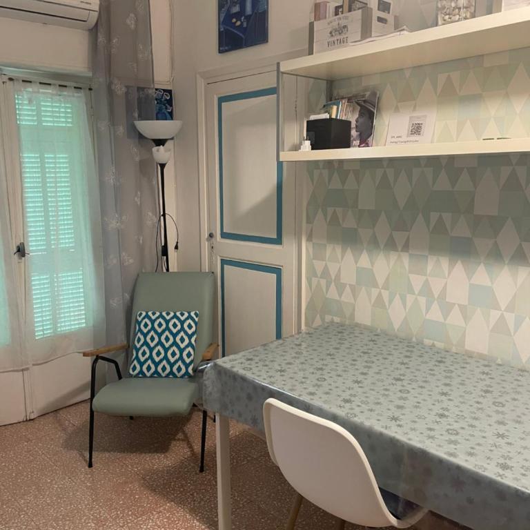 Welcome in the cozy blue nest pedestrian Menton - Studio - 5