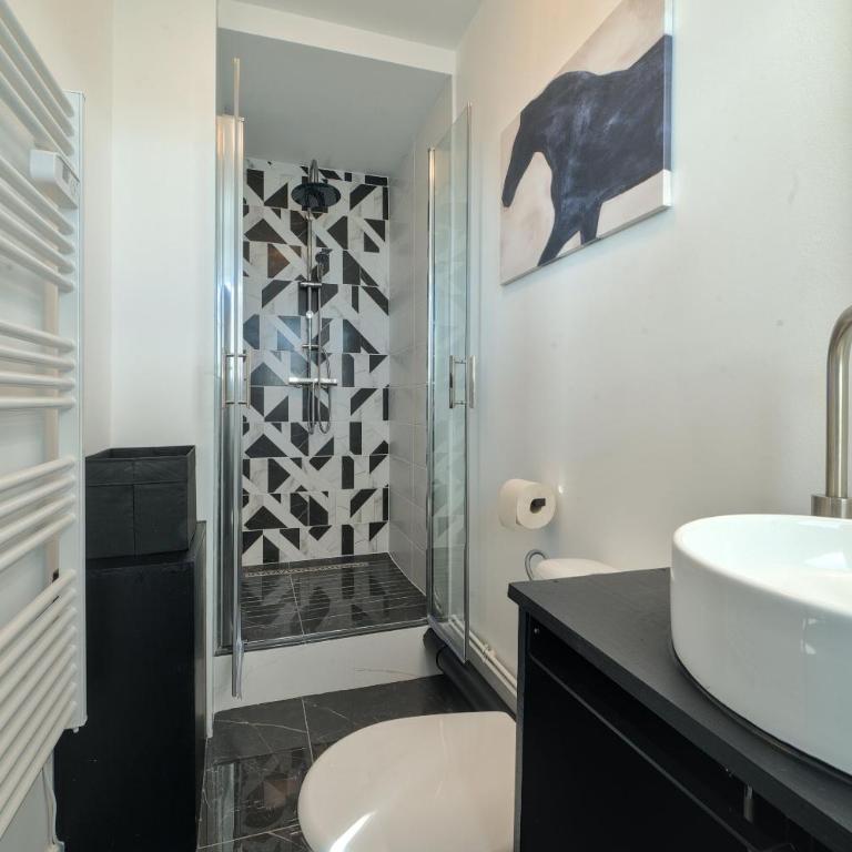 Suite Pompidou, vue artistique - Appartement 1 Chambre - 4