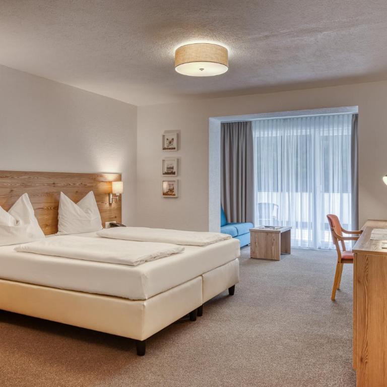 Hotel Erika - Junior Suite mit Balkon - 13