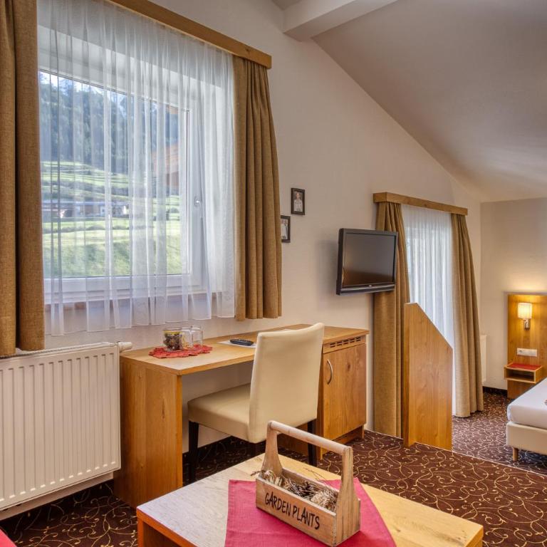 Hotel Erika - Suite mit Balkon - 4
