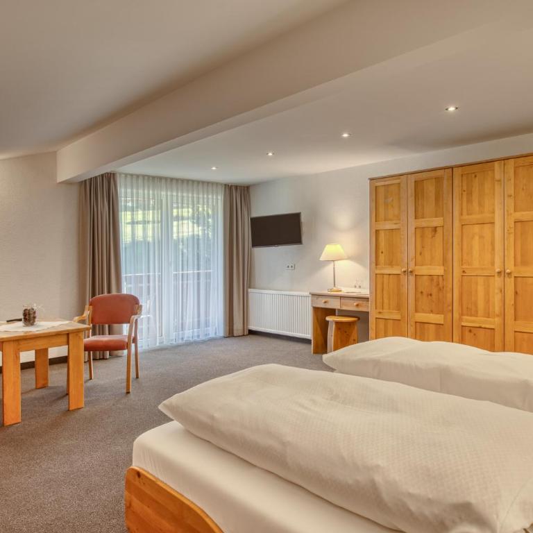 Hotel Erika - Junior Suite mit Balkon - 16