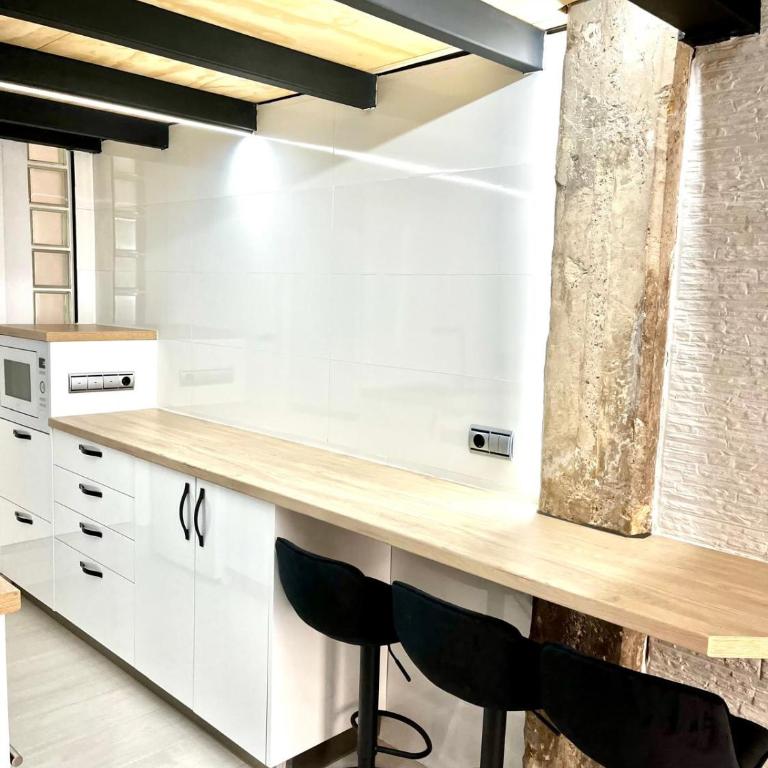 Apartamentos Villa Serali Parking Gratis - Apartamento Loft de 2 dormitorios - 13