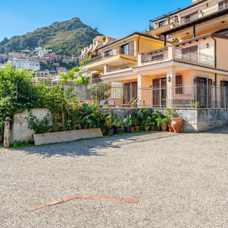 GuestHost - Dream Terrace in Taormina - Two-Bedroom Apartment - 26