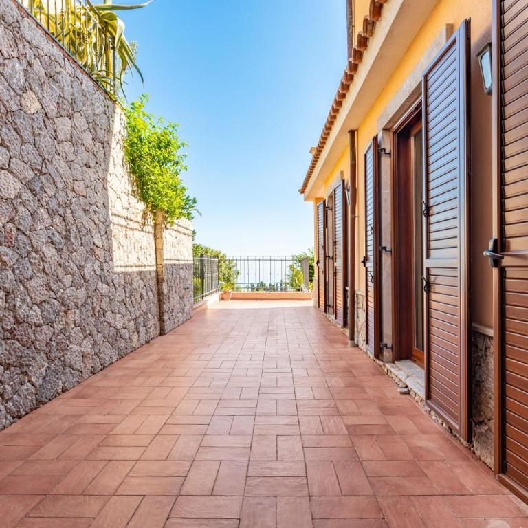 GuestHost - Dream Terrace in Taormina - Two-Bedroom Apartment - 15