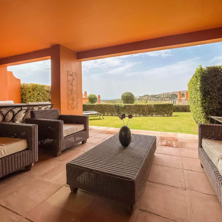 Luxury Ground Floor Apartment with Spa Facilities - Apartamento de 2 dormitorios - 12