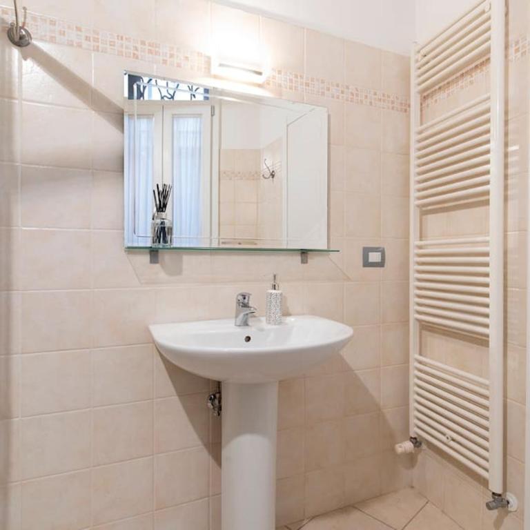 enJoy Home - Appartamento Carducci - Appartamento con 2 Camere da Letto - 31