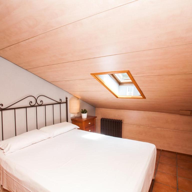 PELEGRÍ - ONYARAPARTMENT's COM - Apartamento - 2 niveles - 1