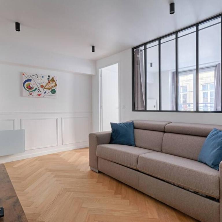 MyKeypers - Stylish & Luxury Duplex 2BR-8P - Le Marais - Three-Bedroom Apartment - 12