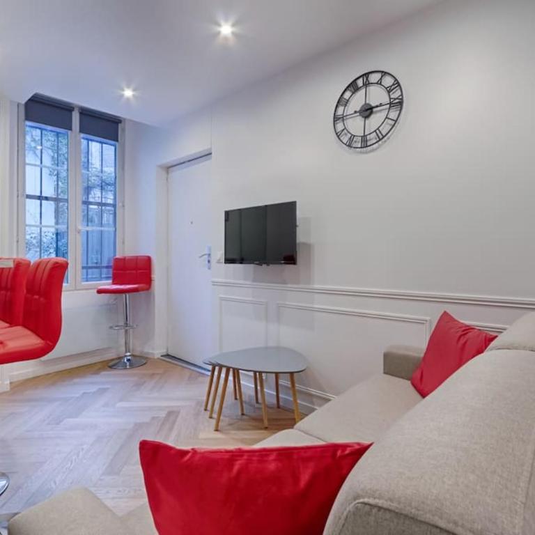 MyKeypers - Stylish & Luxury Duplex 2BR-8P - Le Marais - Three-Bedroom Apartment - 17