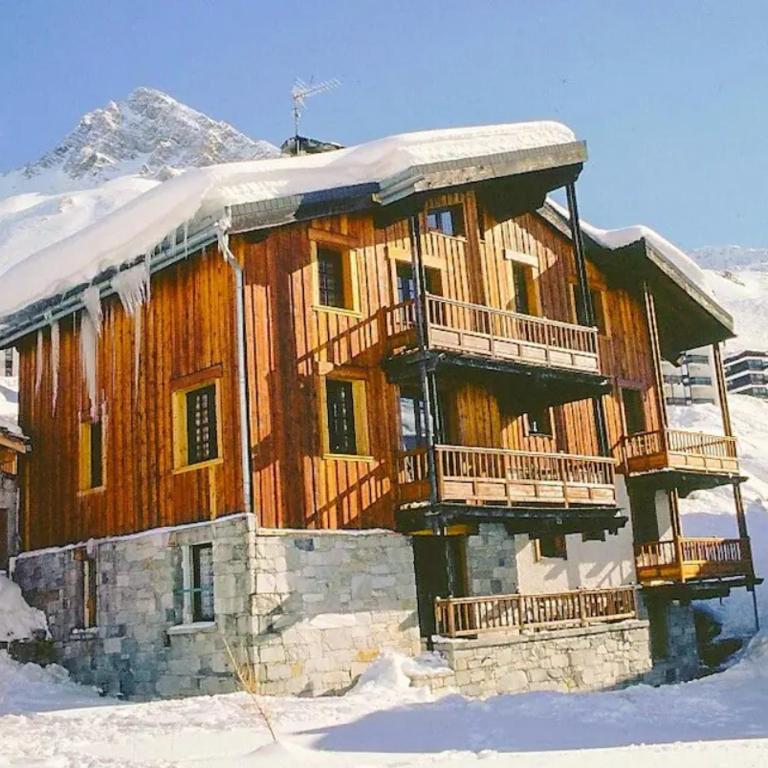 CHALET - DUPLEX neuf 8 pax - pied des pistes - parking privé - cheminée - Skiroom - 3 rooms & mezzanine - Apartment mit 3 Schlafzimmern und Bergblick - 5