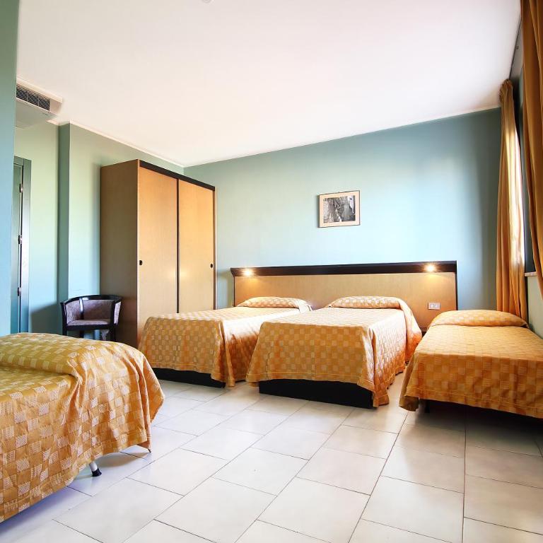 Green Sporting Club Hotel - Camera Tripla - 2
