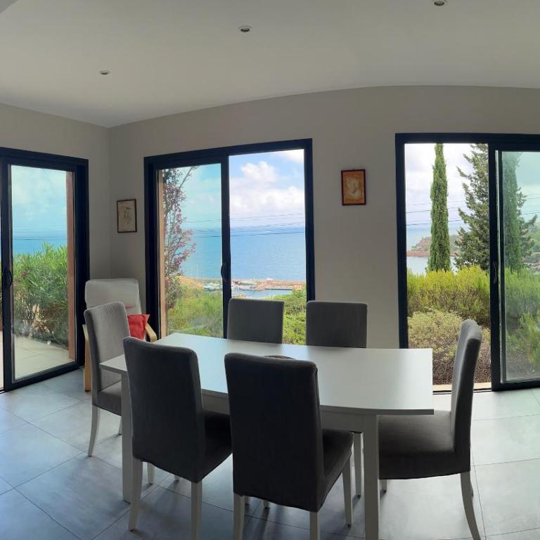 Residence Arc-en-Ciel 5 Star App A with stunning seaview - Appartement 2 Chambres - 7
