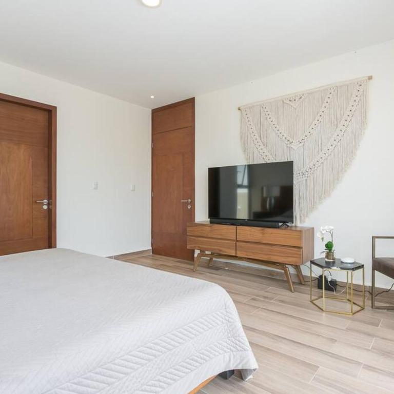 Amplia casa con amenidades - Apartamento - 29
