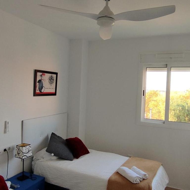 Apartamento TomCar Piscina, Pádel, wifi y zonas comunes - Apartamento de 3 dormitorios - 26