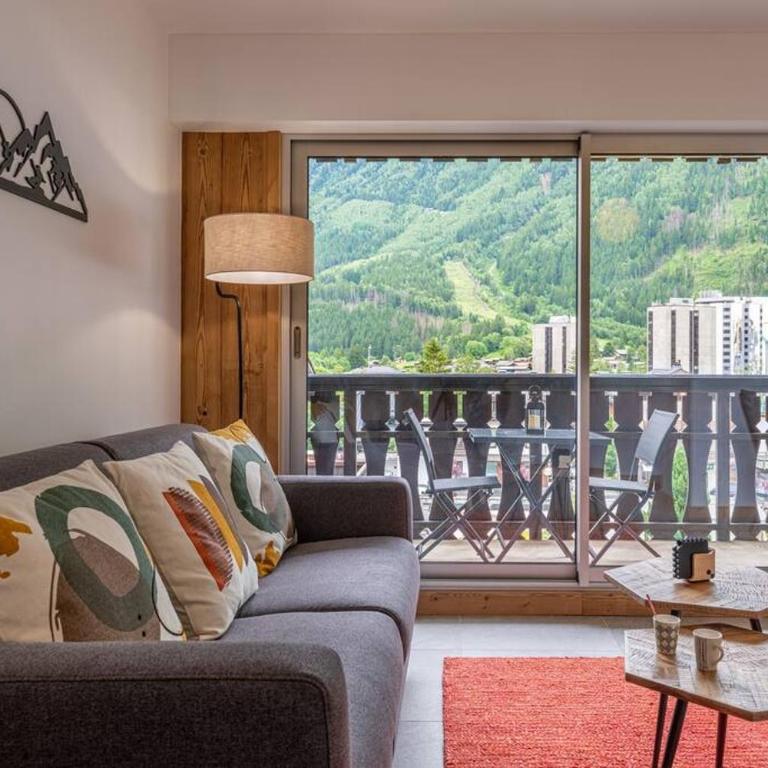 Clos Savoy - New Apartment Close to City center & Free parking - By Cozee Rentals - Appartamento con 1 Camera da Letto, Balcone e Vista Montagna - 6
