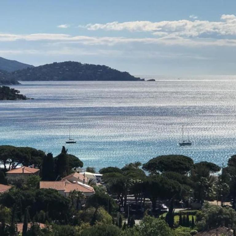 Villa élégante vue mer 180 plage à 5 min luxe et confort garantis - Villa - 7
