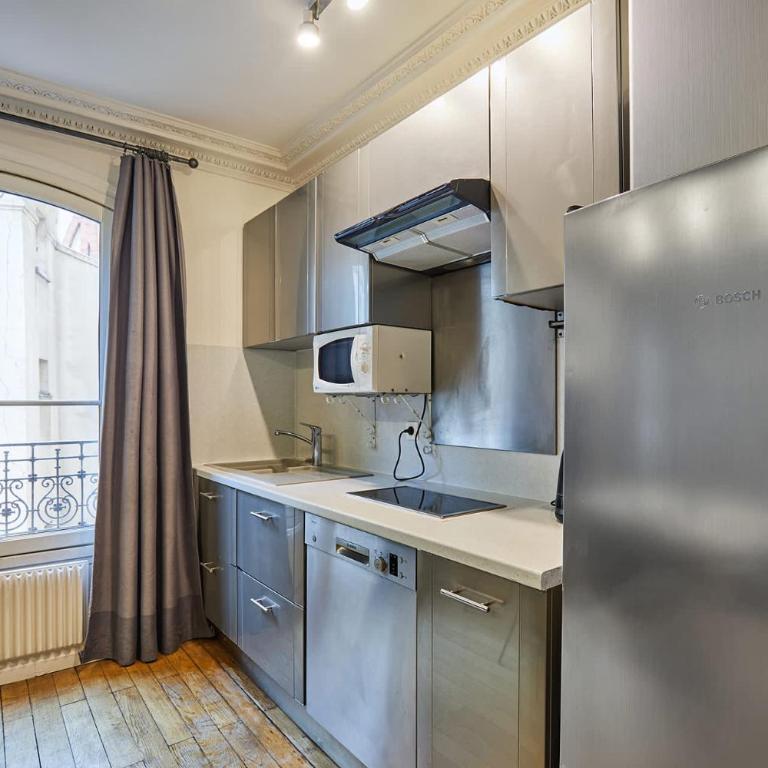 Charming Apartment Center of Paris by Studio Prestige - Apartment - 3