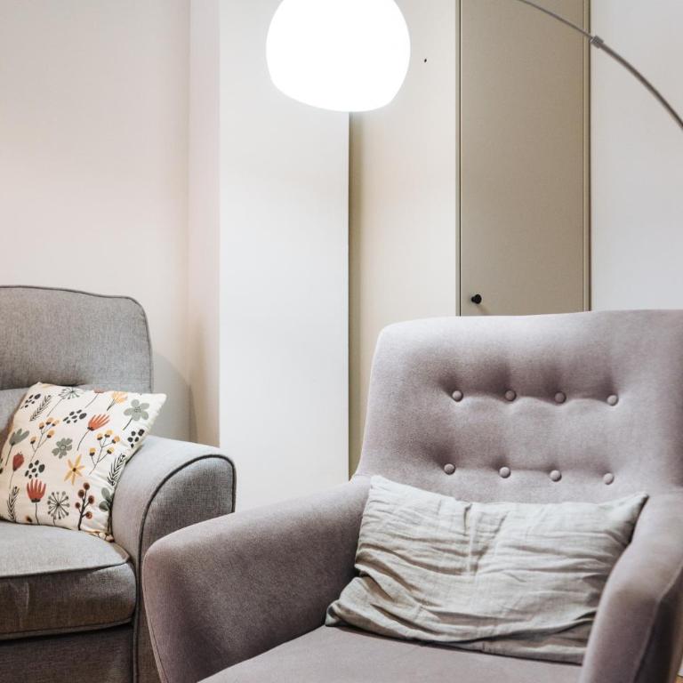 Sierpes 54, by Homing U - Apartment with Balcony - 44