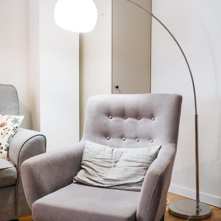 Sierpes 54, by Homing U - Apartment with Balcony - 39